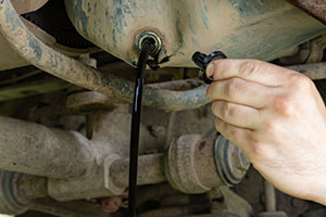 Use Caution When You Replace Oil Drain Plugs & Gaskets
